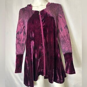 Unity World Wear Hoodie, Size Large , Gorgeous Sangria Love, Lovely Style